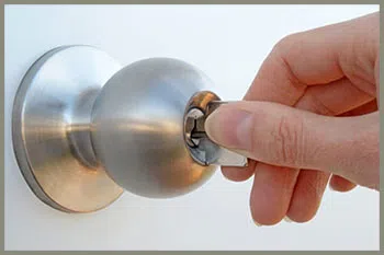 Near West Side IL Locksmith Store Near West Side, IL 312-340-6139